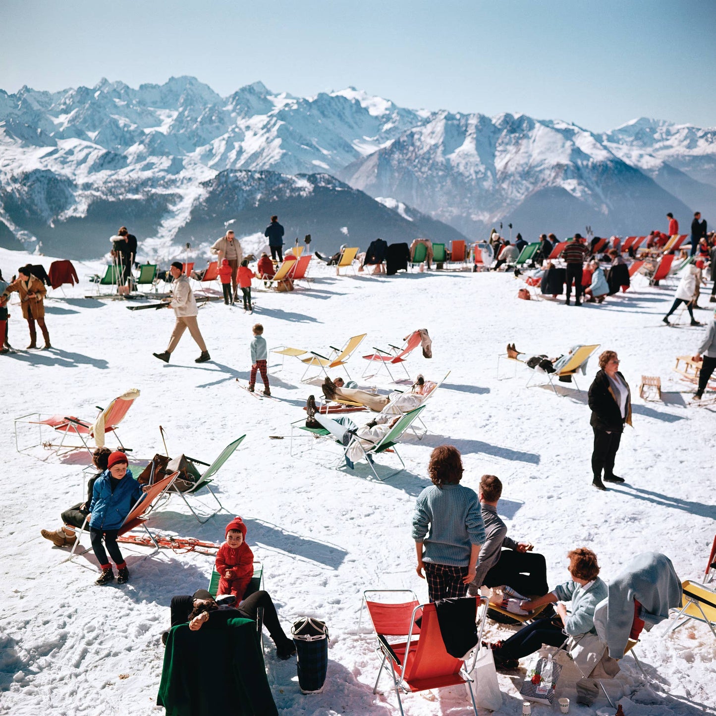 Verbier Vacation | Slim Aarons Collab | 750 Piece Puzzle