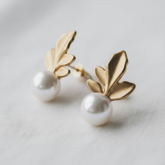 Elegant Leaf Design Pearl Drop Earrings