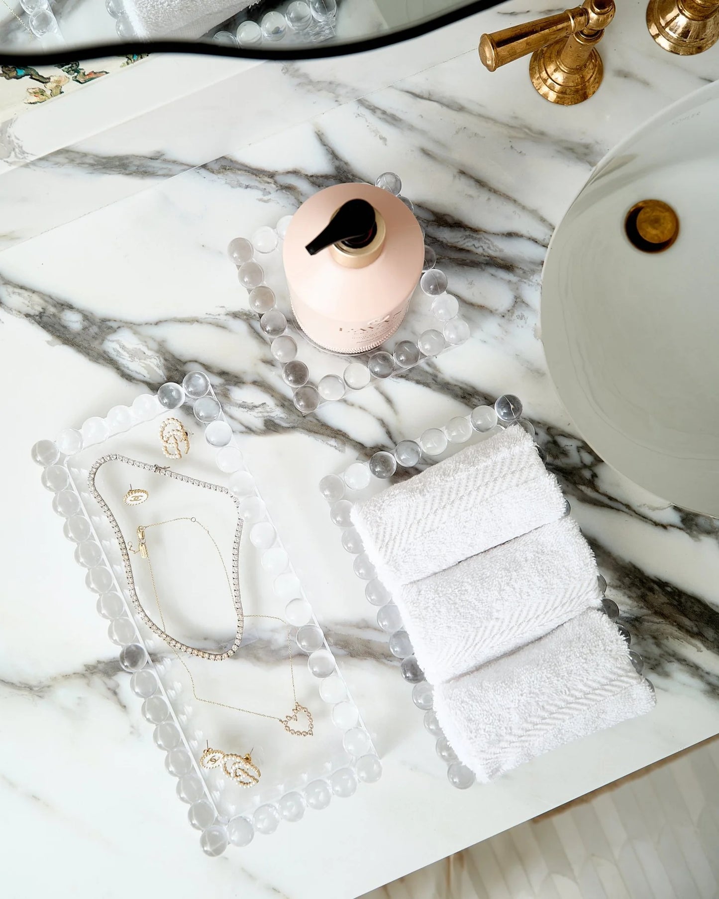 Medium Bubble Lucite Tray